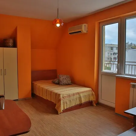 Big 180m2 Apartment *
